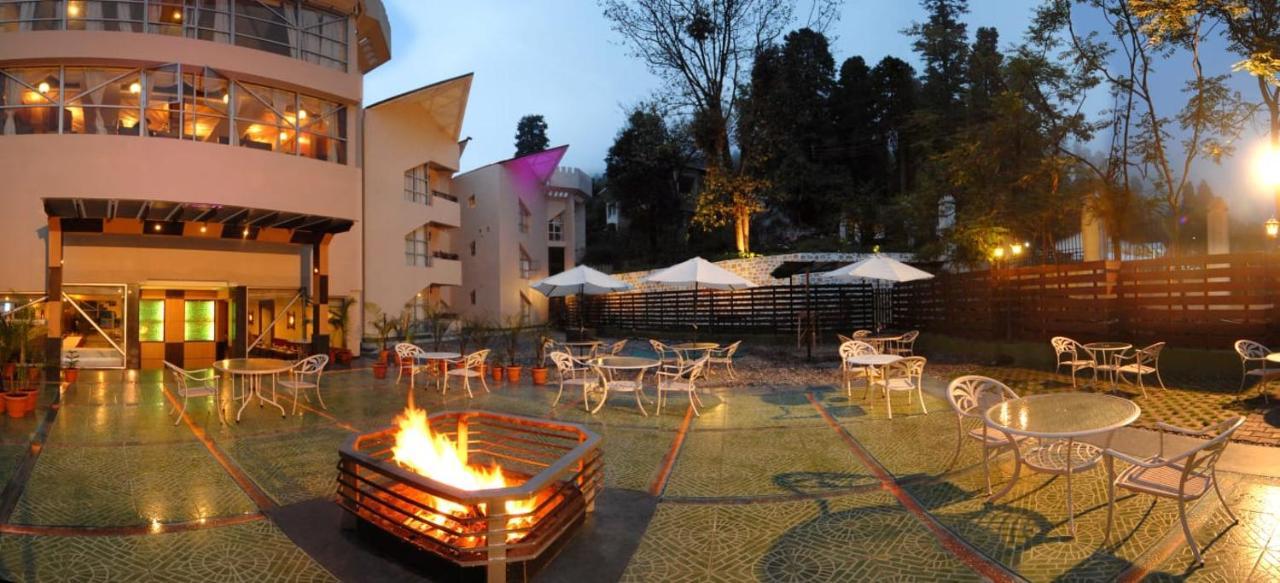 Hotel Arif Castle, 奈尼塔尔 外观 照片