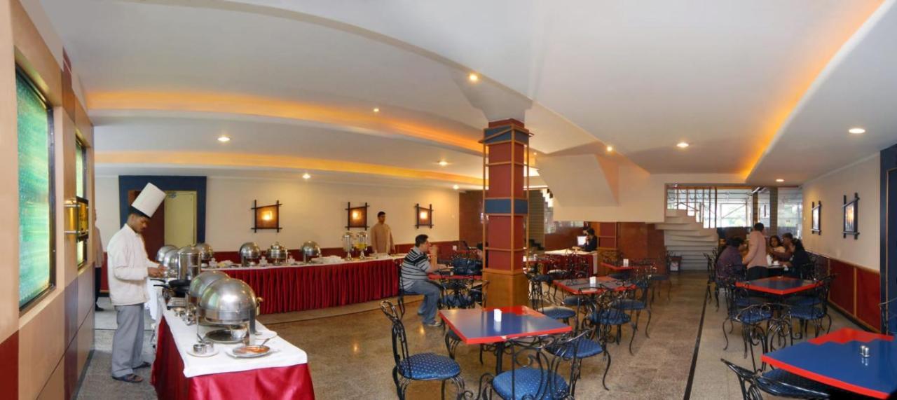 Hotel Arif Castle, 奈尼塔尔 外观 照片